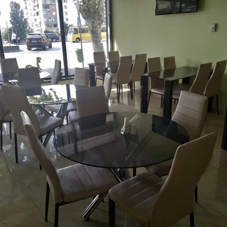 Hotel Georgia Tbilisi Luaran gambar